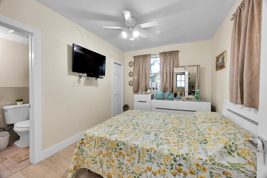 More Photos Of 1362 SW 2nd St, Miami Apartments For Sale