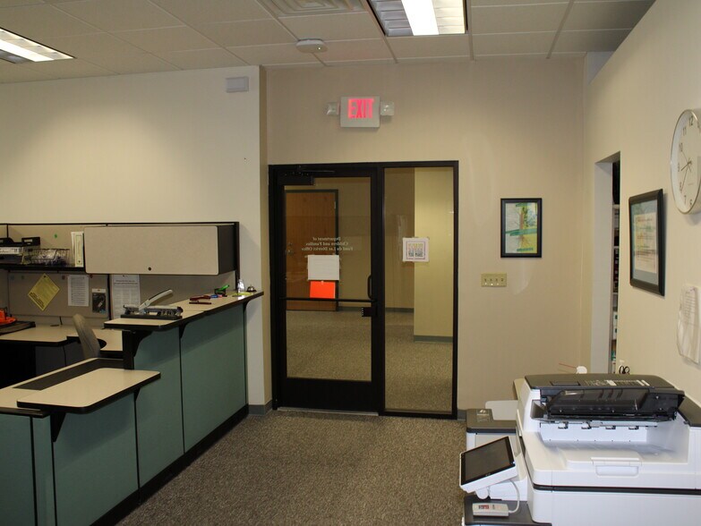 More Photos Of 74 S Main St, Fond Du Lac Loft Creative Space For Sale