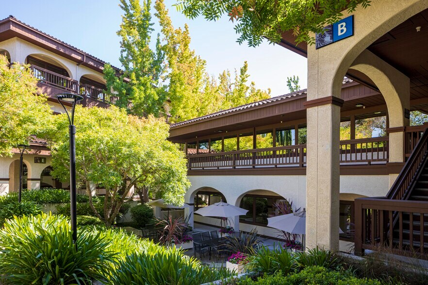 More Photos Of 4 Orinda Way, Orinda Coworking Space