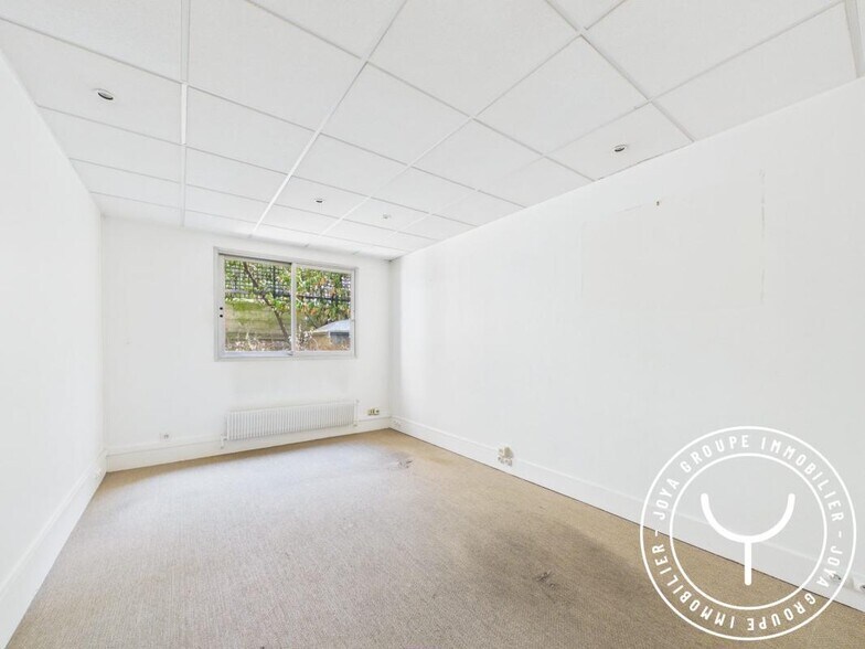 More Photos Of ,  Office For Sale