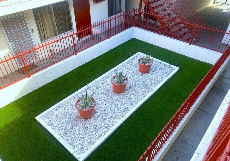 More Photos Of 5661 Lexington Ave, Los Angeles Apartments For Sale