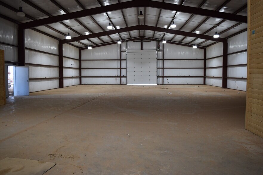 More Photos Of 9701 FM 307, Midland Flex For Sale
