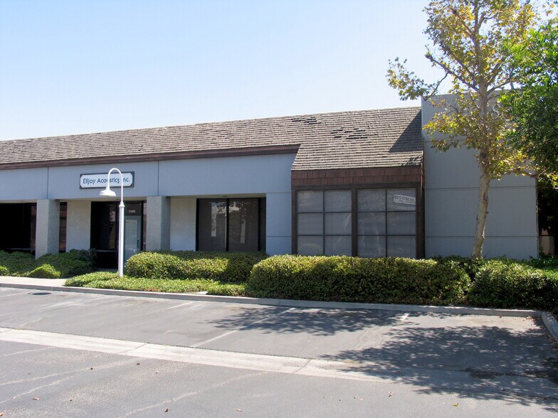 More Photos Of 1584 N Batavia St, Orange Unknown For Lease