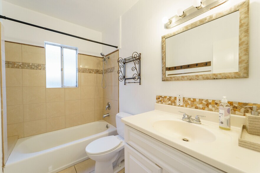 More Photos Of 3973 8th Ave, San Diego Land For Sale