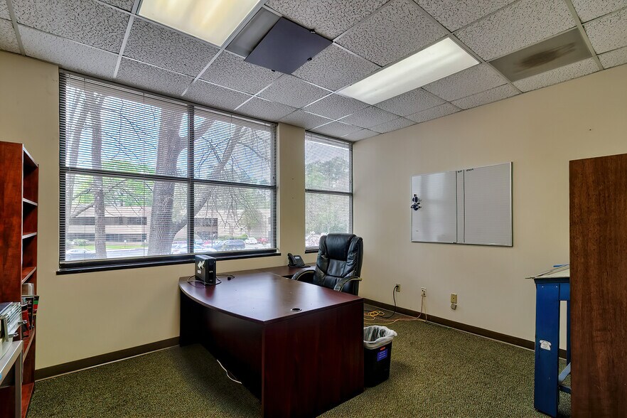 More Photos Of 13 Harbison Way, Columbia Medical For Sale