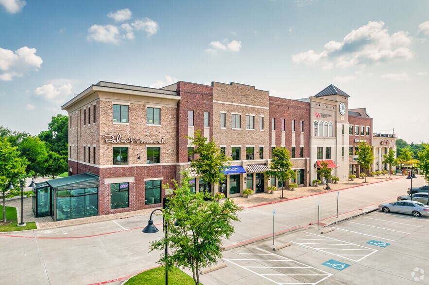More Photos Of 7200 W University Dr, McKinney Office For Lease