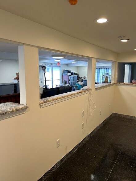 More Photos Of 1012 E Washington St, Charles Town Freestanding For Sale