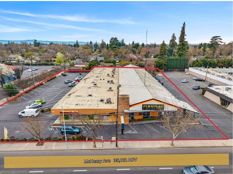 More Photos Of 1021 McHenry Ave, Modesto General Retail For Sale