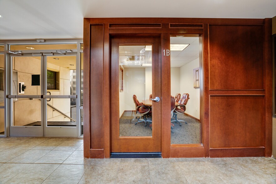 More Photos Of 705 S 9th St, Tacoma Office For Sale