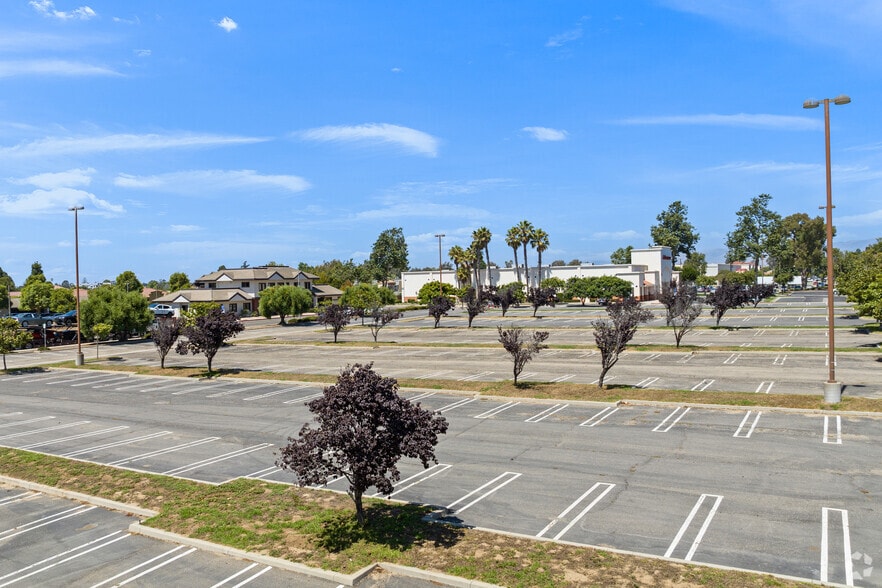 More Photos Of 1521 S Bradley Rd, Santa Maria Movie Theatre For Sale