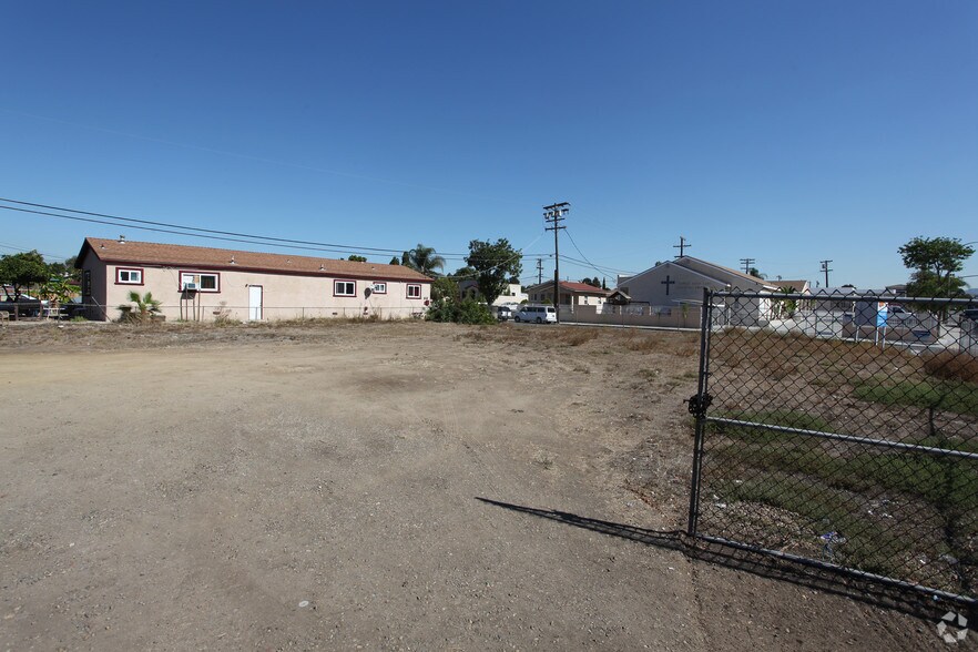 More Photos Of 4112 Market St, San Diego Land For Sale