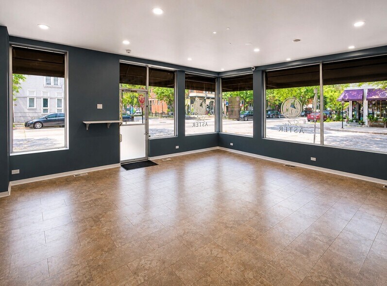 More Photos Of 2815-2825 N Southport Ave, Chicago Storefront Retail Residential For Lease