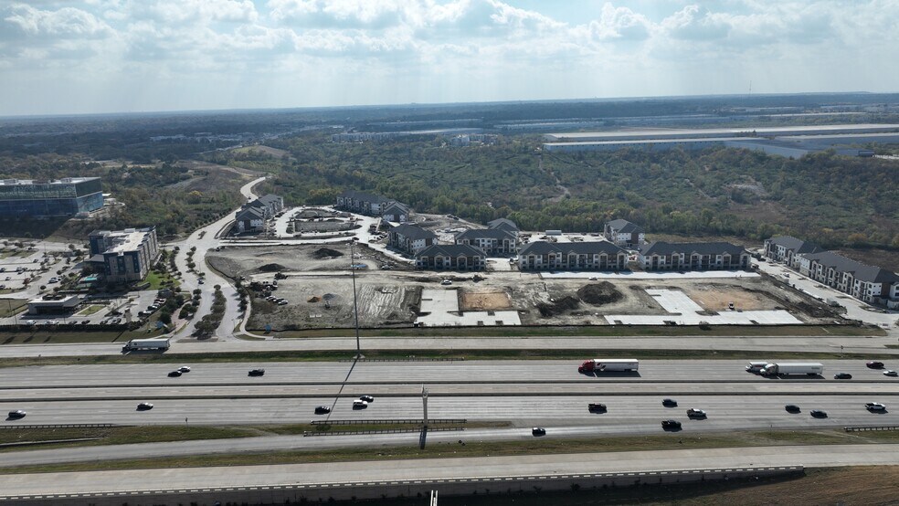 More Photos Of 3500 Dallas Fort Worth Tpke, Dallas General Retail For Sale