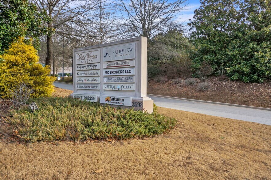 More Photos Of 3598 Highway 11, Travelers Rest Office For Sale