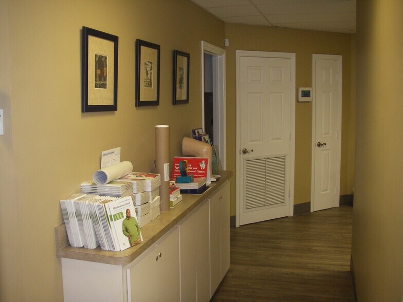 More Photos Of 101-113 NE 19th Dr, Okeechobee Medical For Lease