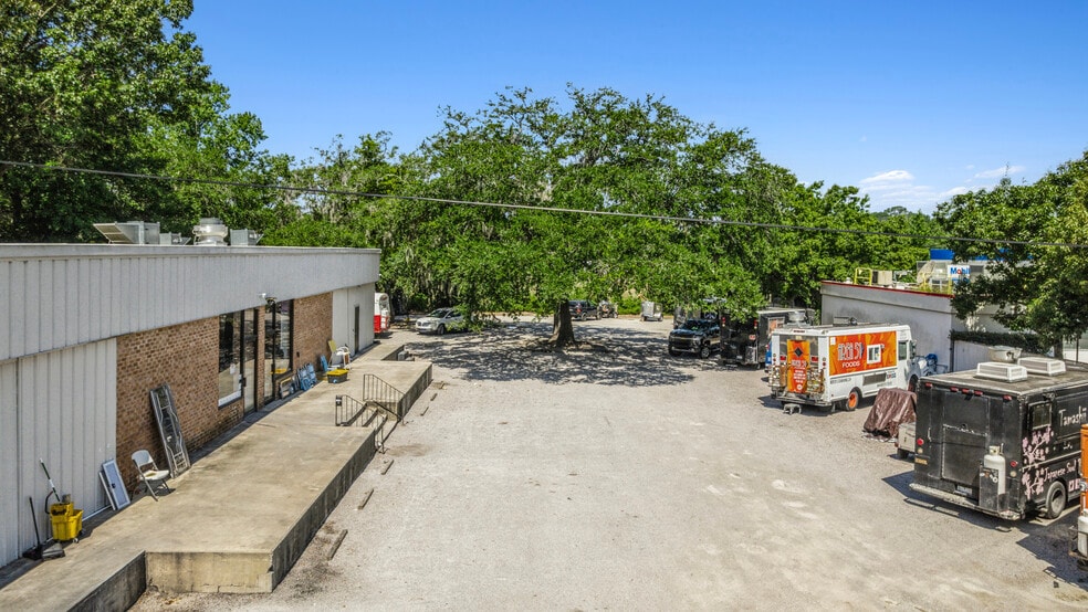 More Photos Of 2241 Savannah Hwy, Charleston Freestanding For Sale