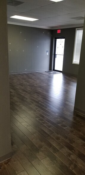 More Photos Of 612 SW 3rd St, Lee's Summit Medical For Lease
