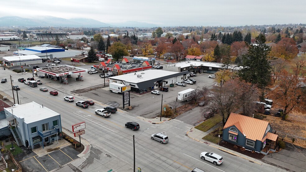 More Photos Of 405 W Idaho St, Kalispell Flex For Sale