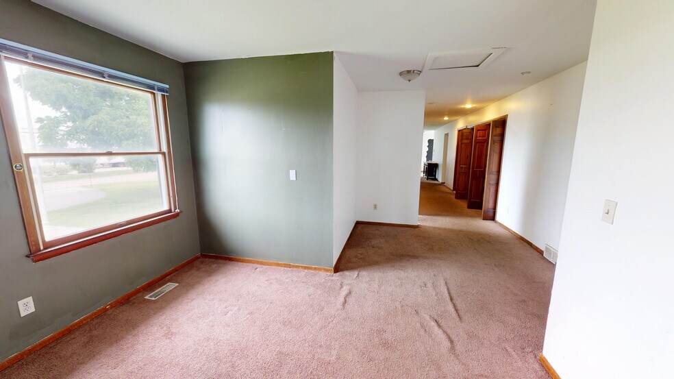 More Photos Of 3965 Parsons Rd, Howell General Retail For Sale