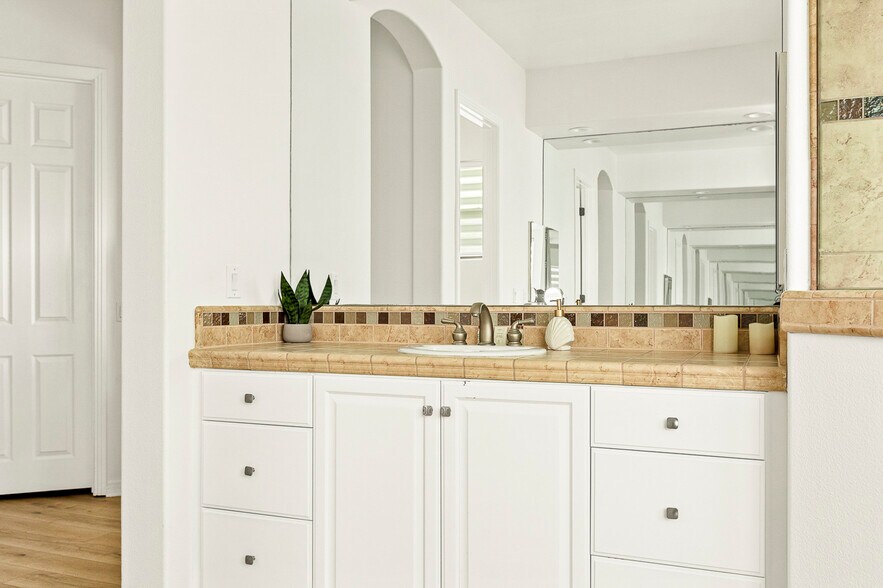 More Photos Of 48668 Stillwater St, Indio Specialty For Sale