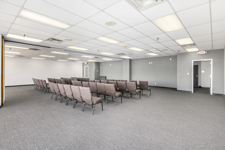 More Photos Of 655 E University Dr, Mesa Schools For Sale