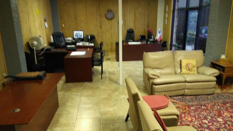 More Photos Of 2222 Cypress Landing Dr, Houston Storefront Retail Office For Sale
