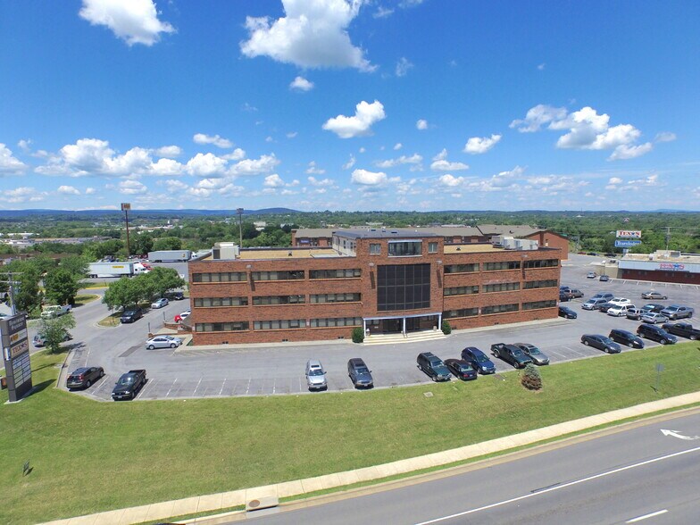 More Photos Of 158 Front Royal Pike, Winchester Office For Lease