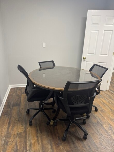 More Photos Of 118 Coalpit Hill Rd, Danbury Office For Lease
