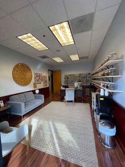 More Photos Of 540 Plaza Dr, Folsom Medical For Lease