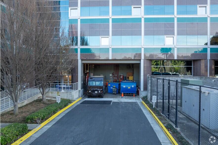 More Photos Of 5201 Great America Pkwy, Santa Clara Office For Lease