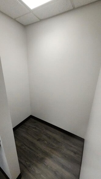 More Photos Of 1861 Old Granart Rd, Sugar Grove Warehouse For Lease