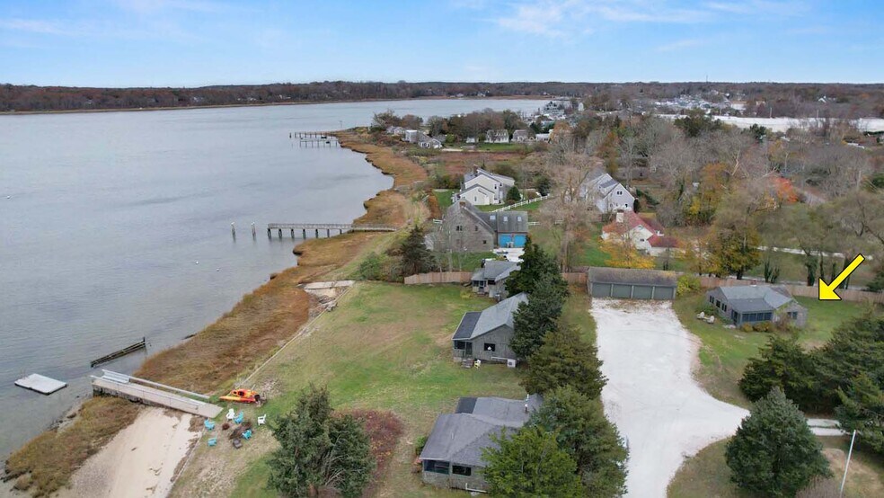 More Photos Of 150 State Hwy, Eastham Specialty For Sale