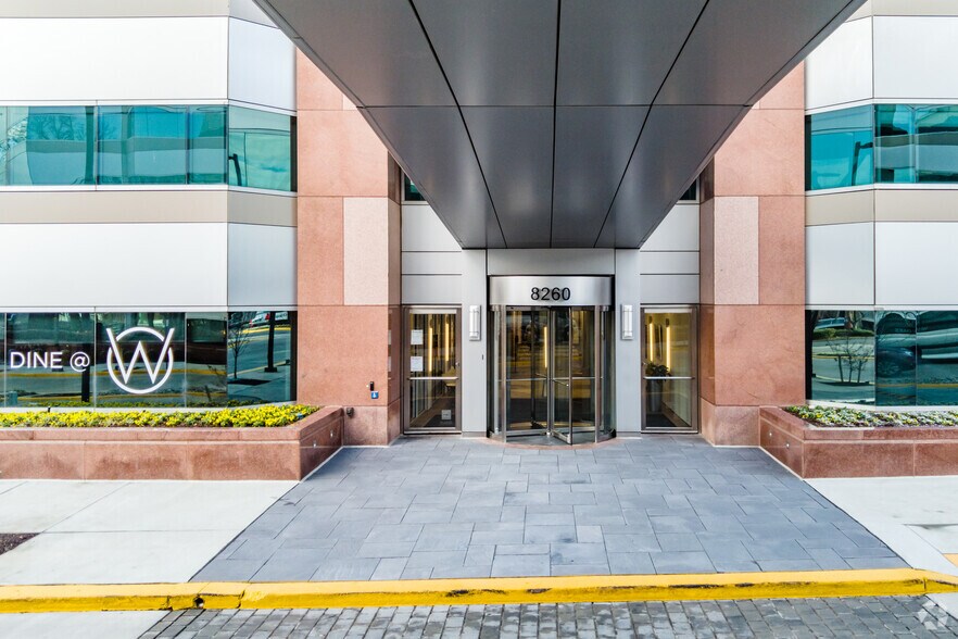 More Photos Of 8260 Willow Oaks Corporate Dr, Fairfax Medical For Lease