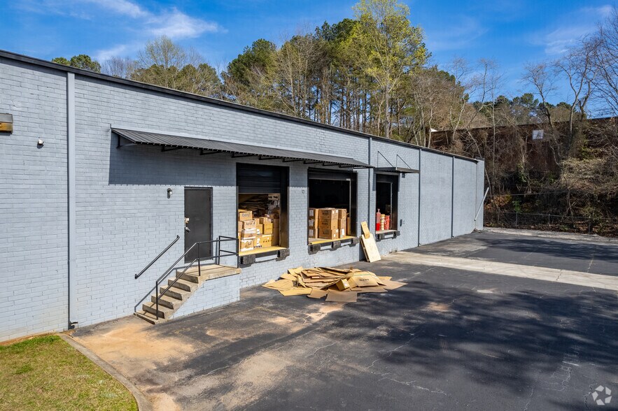 More Photos Of 6364 Warren Dr, Norcross Distribution For Sale