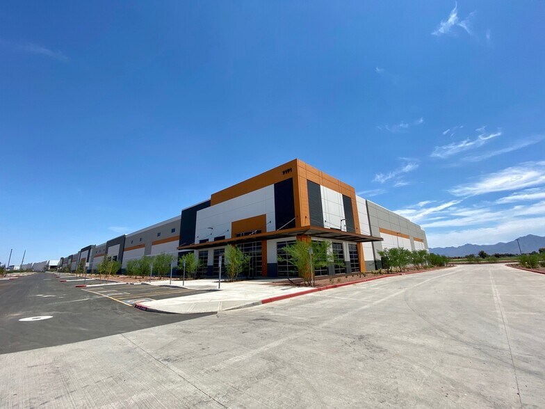 More Photos Of 9393 W Buckeye Rd, Tolleson Unknown For Lease