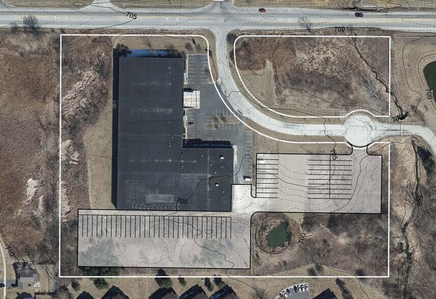 More Photos Of 1700 Kiefer Dr, Zion Warehouse For Lease