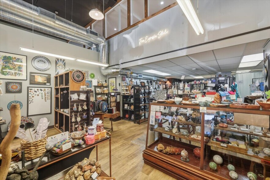 More Photos Of 1215 Meade Ave, Prosser Storefront For Sale