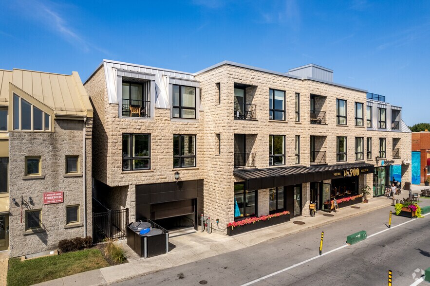 Primary Photo Of 861-867 Rue Saint-Pierre, Terrebonne Apartments For Lease