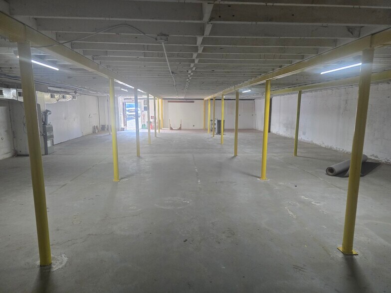 More Photos Of 5533 Atlanta Hwy, Flowery Branch Freestanding For Lease