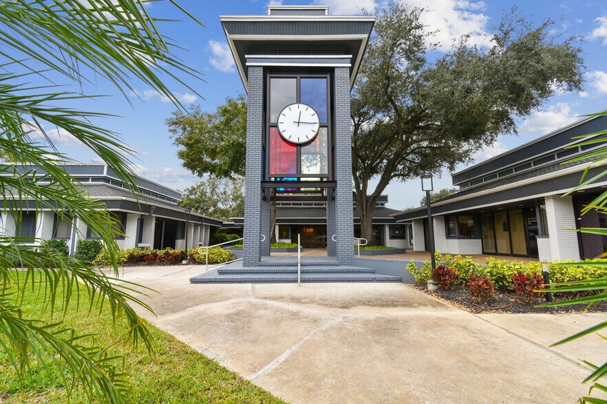More Photos Of 3910 Northdale Blvd, Tampa Medical For Sale