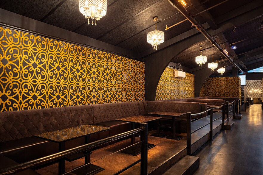 More Photos Of , Atlanta General Retail For Sale