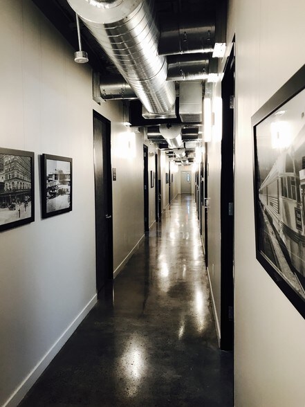 More Photos Of 535 W 20th St, Houston Office For Lease