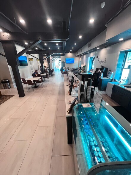 More Photos Of 1808 Front St, Slidell Office For Sale