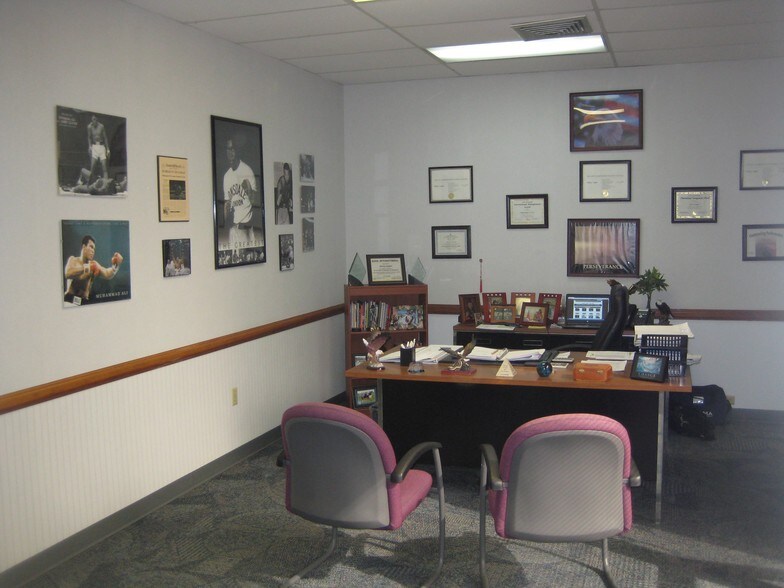 More Photos Of 5349 Great Oak Dr, Lakeland Light Distribution For Lease