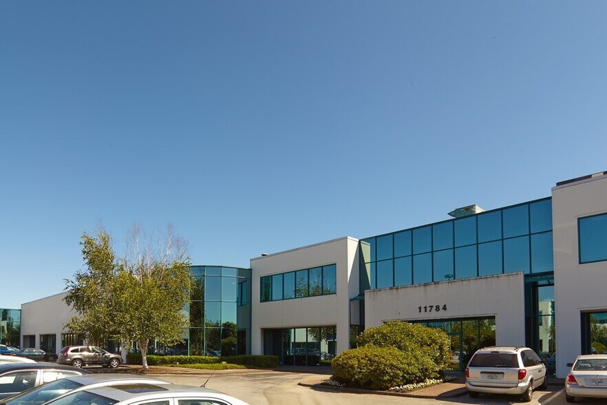 More Photos Of 11780 Hammersmith Way, Richmond Light Distribution For Lease