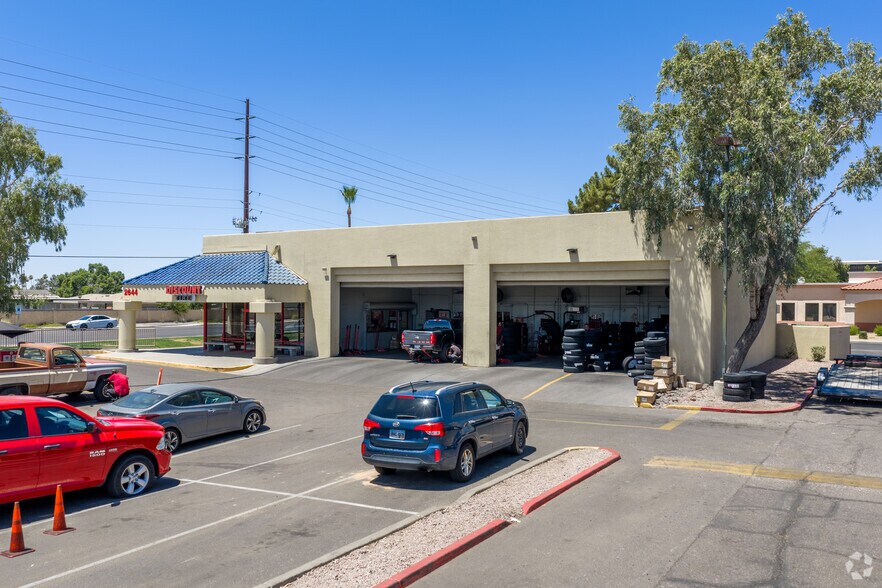 More Photos Of 2650-2702 E University Dr, Mesa Storefront For Lease