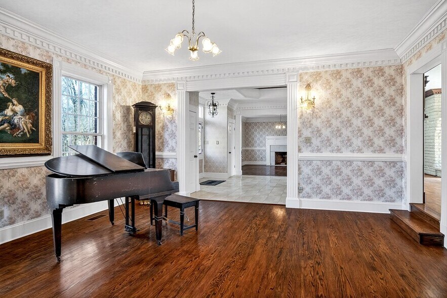 More Photos Of 6211 Rocky Point Rd, Cookeville Specialty For Sale