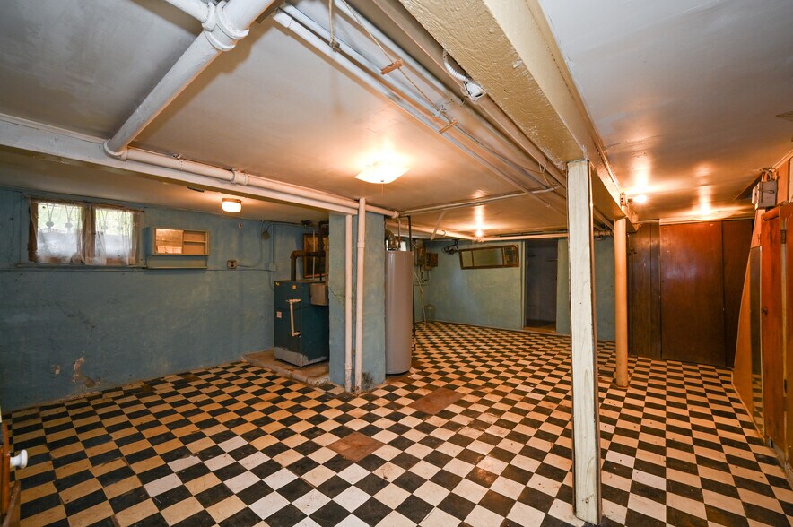 More Photos Of 1163 Sheepshead Bay Rd, Brooklyn Multifamily For Sale