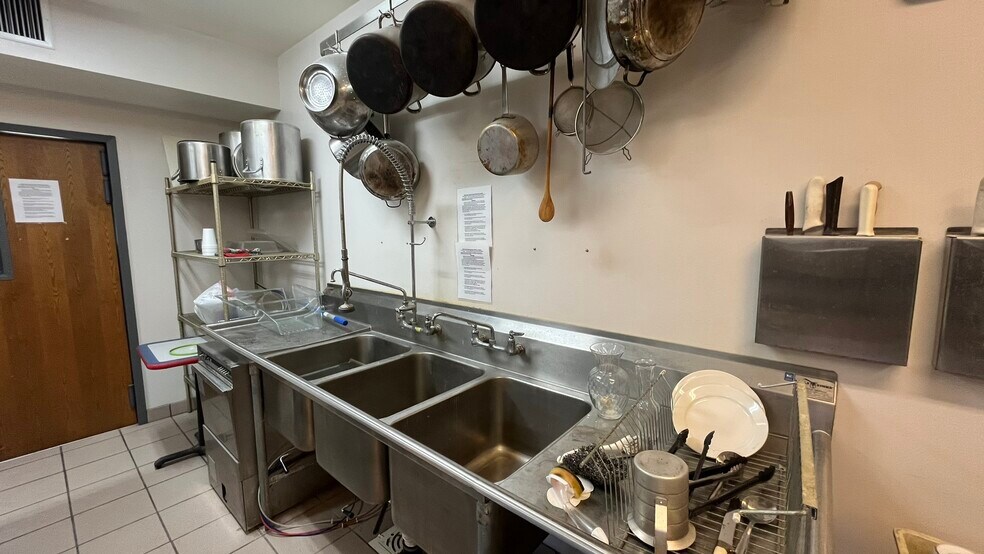 More Photos Of 846 Faith Rd, Salisbury Specialty For Sale