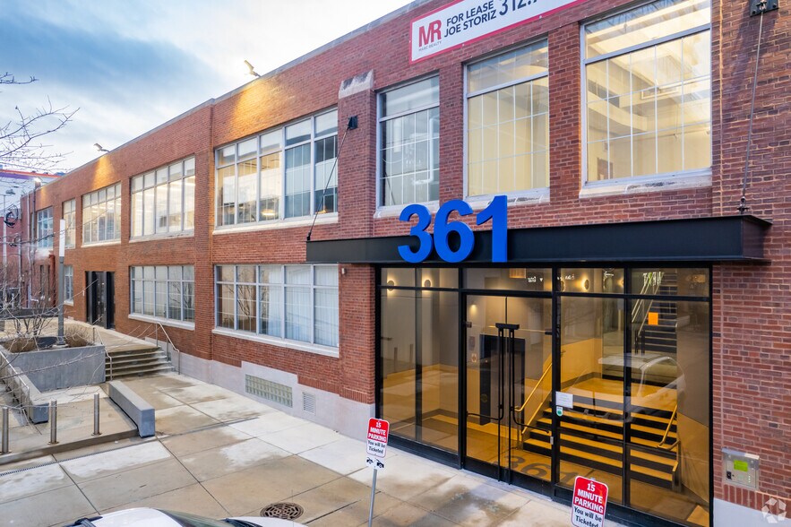 More Photos Of 361 W Chestnut St, Chicago Office For Lease